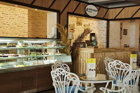 TUI MAGIC LIFE MASMAVI Bars