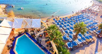 TUNTAS BEACH HOTEL Pools & Beach
