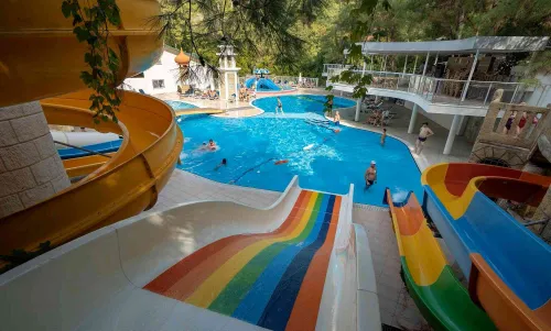 TURUNC RESORT HOTEL Pools & Beach