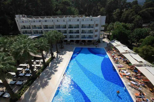 TURUNC RESORT HOTEL Pools & Beach