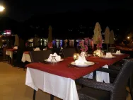 TURUNC RESORT HOTEL Restaurants