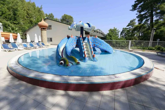 TURUNC RESORT HOTEL Pools & Beach