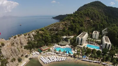TURUNC RESORT HOTEL Pools & Beach
