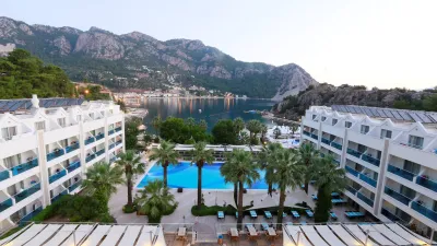 TURUNC RESORT HOTEL Pools & Beach