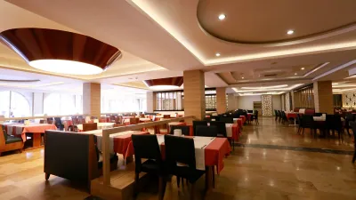 TURUNC RESORT HOTEL Restaurants