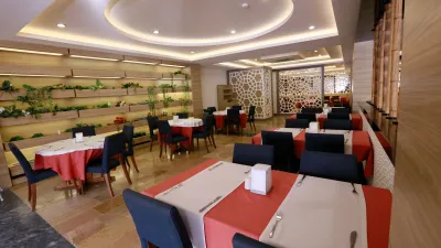 TURUNC RESORT HOTEL Restaurants