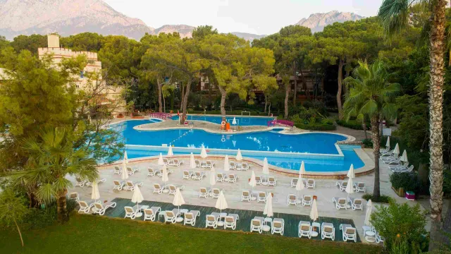 ULUSOY KEMER HOLIDAY CLUB Pools & Beach