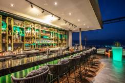 UNIQUE LIFE STYLE HOTEL Bars