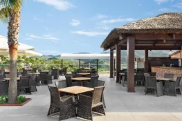 UNIQUE RESIDENCES HOTEL GOLF - SPA Restaurants
