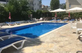 UNVER HOTEL Pools & Beach