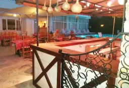 UNVER HOTEL Restaurants