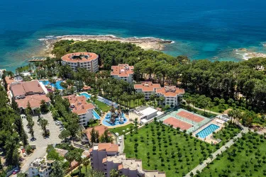 UTOPIA RESORT-RESIDENCE