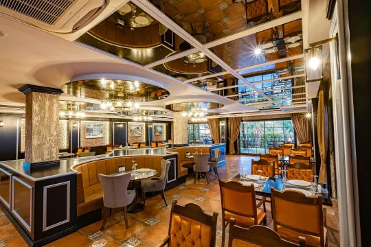 UTOPIA RESORT-RESIDENCE Restaurants