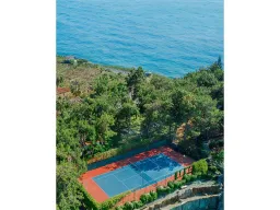 UTOPIA WORLD HOTEL Activities