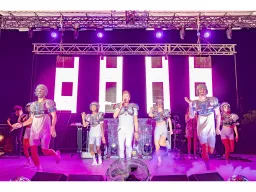 UTOPIA WORLD HOTEL Activities