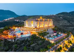 UTOPIA WORLD HOTEL