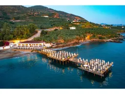 UTOPIA WORLD HOTEL General Images