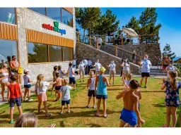 UTOPIA WORLD HOTEL Mini Club