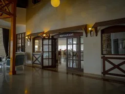 VALERI BEACH HOTEL Restaurants