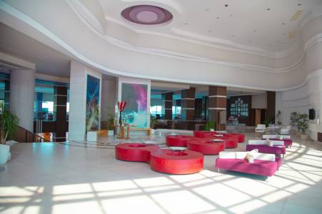 VENOSA BEACH RESORT AND SPA Lobby