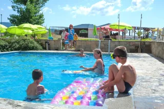 VIAND HOTEL Pools & Beach