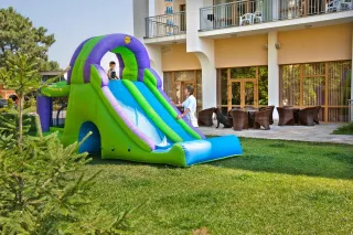 VIAND HOTEL Activities