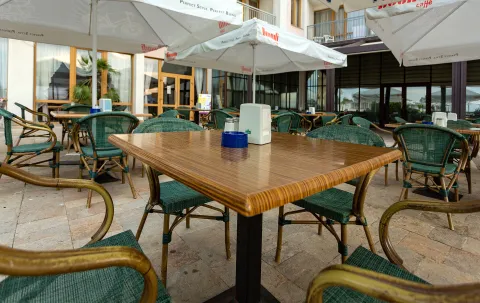 VIAND HOTEL Bars