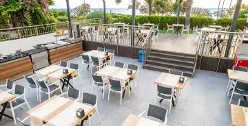 VIKING BEACH HOTEL Restaurants