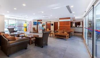 VIKING EXPRESS HOTEL (ex. Viking Suite Hotel) Lobby