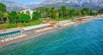 VIKING EXPRESS HOTEL (ex. Viking Suite Hotel) Pools & Beach
