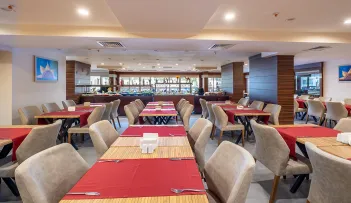 VIKING EXPRESS HOTEL (ex. Viking Suite Hotel) Restaurants