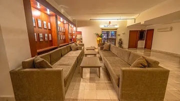 VIKING GARDEN HOTEL Lobby