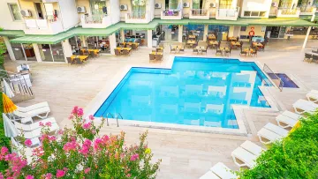 VIKING NONA BEACH HOTEL Pools & Beach