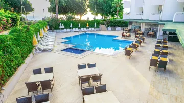 VIKING NONA BEACH HOTEL Pools & Beach