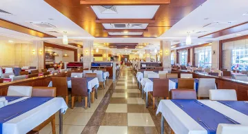 VIKING STAR HOTEL Restaurants