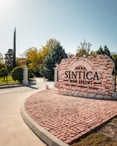 VILLA SINTICA