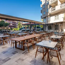 VILLA SUNFLOWER HOTEL Restaurants