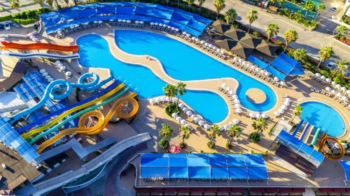 VON RESORT ELITE Pools & Beach