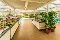 VON RESORT GOLDEN BEACH Restaurants