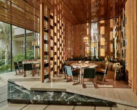 VOYAGE KUNDU Restaurants