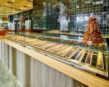VOYAGE KUNDU Restaurants