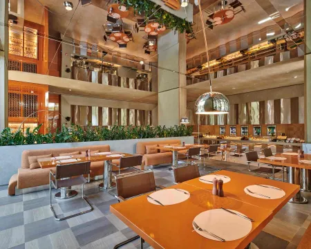 VOYAGE KUNDU Restaurants