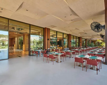 VOYAGE KUNDU Restaurants