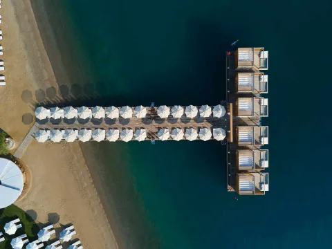VOYAGE TORBA Pools & Beach
