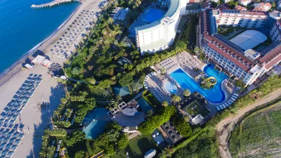 WASHINGTON RESORT HOTEL - SPA Pools & Beach