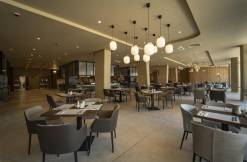 WAVE RESORT Restaurants