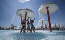 WAVE RESORT Mini Club