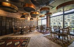 WAVE RESORT Restaurants