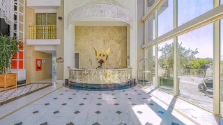 WELL PALACE SIDE Lobby