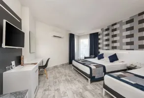 WHITE CITY BEACH HOTEL ADULT ONLY 16+ Rooms